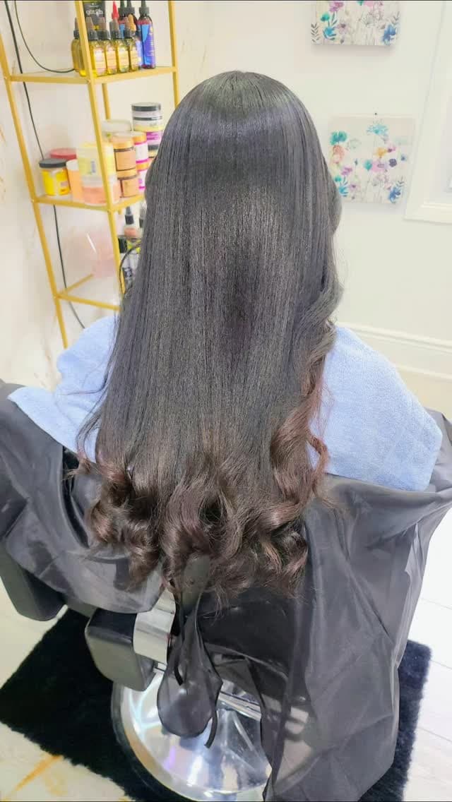 Wash Blowout Silk Press in Brampton, ON